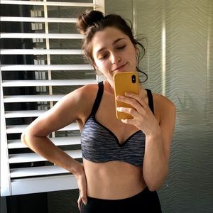 Victoria Secrets Ultimate Sports Bra